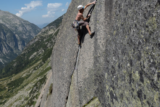 Grimsel-Gelmerfluh-Tradroute